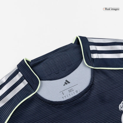 Los Blancos Player Version Trikot Auswärts 2025/26 MBAPPÉ #9 Slim Fit [PREMIUM]